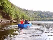 Wikingerboot auf dem Stausee