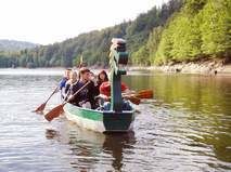 Drachenboot auf dem Stausee