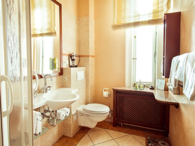 Badezimmer Hotel RoWi
