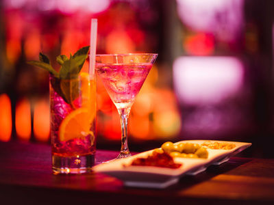 Genuss Cosmopolitan Mojito Cocktail trinken lecker genießen Romantischer Winkel