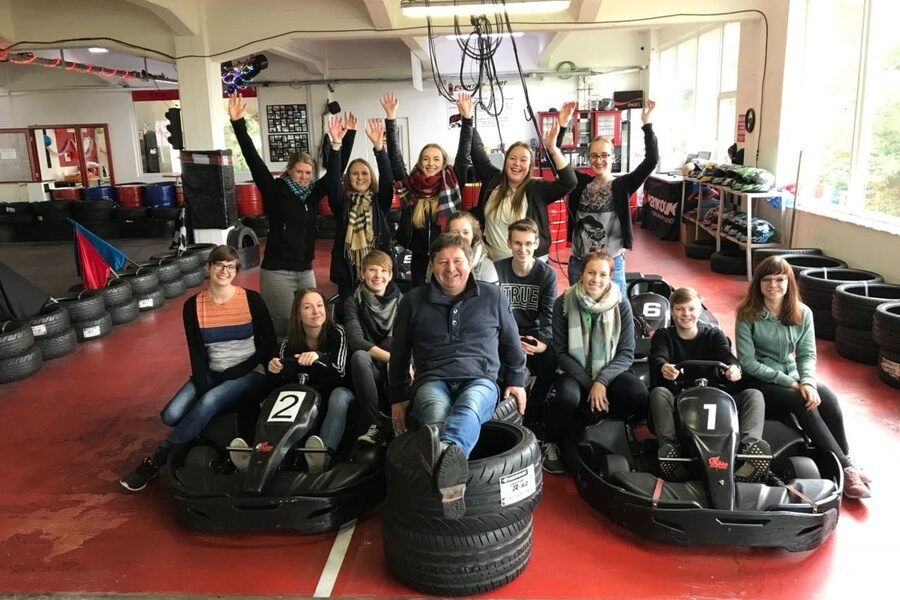 Ausflug Mitarbeiter rowianer mit Herr Oelkers Inhaber Romantischer Winkel