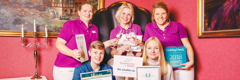 wellness mitarbeiter rowianer awards schilder Romantischer Winkel