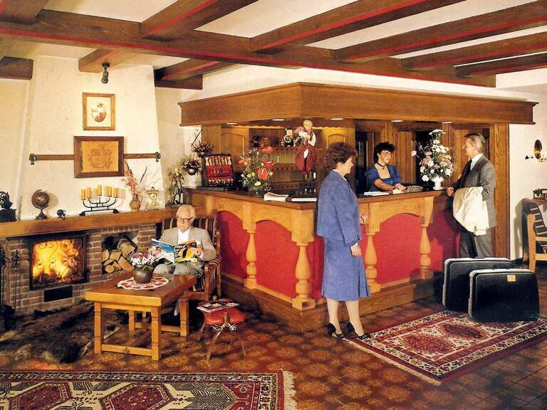 erste Rzeption Romantischer Winkel 1978