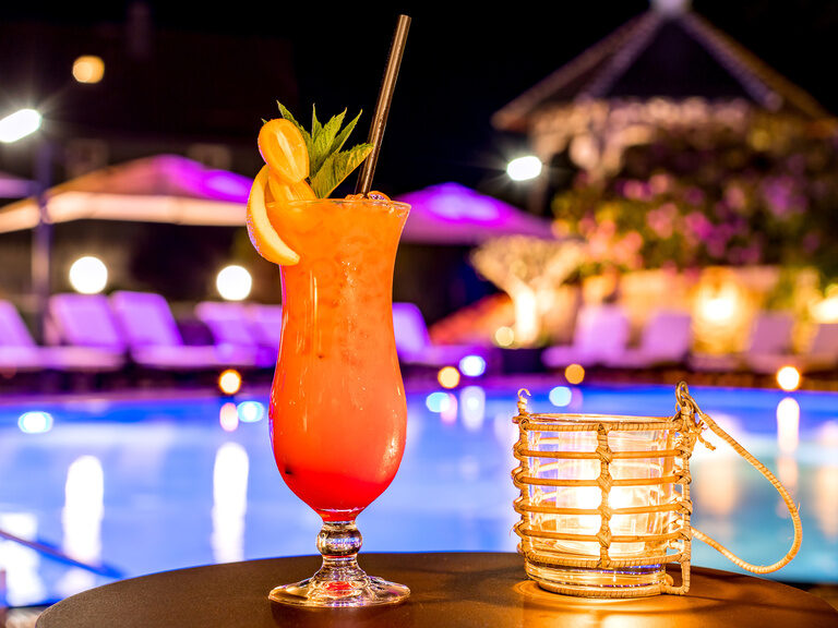 Sitzecke Außenterrasse Hotel Entspannung Genießen Romantischer WInkel