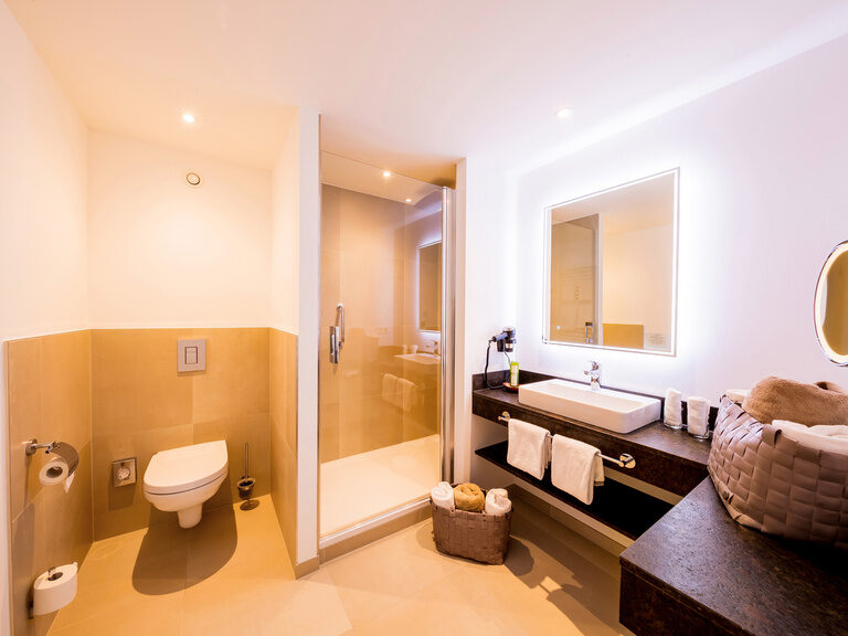 Romantischer Winkel badezimmer rowi